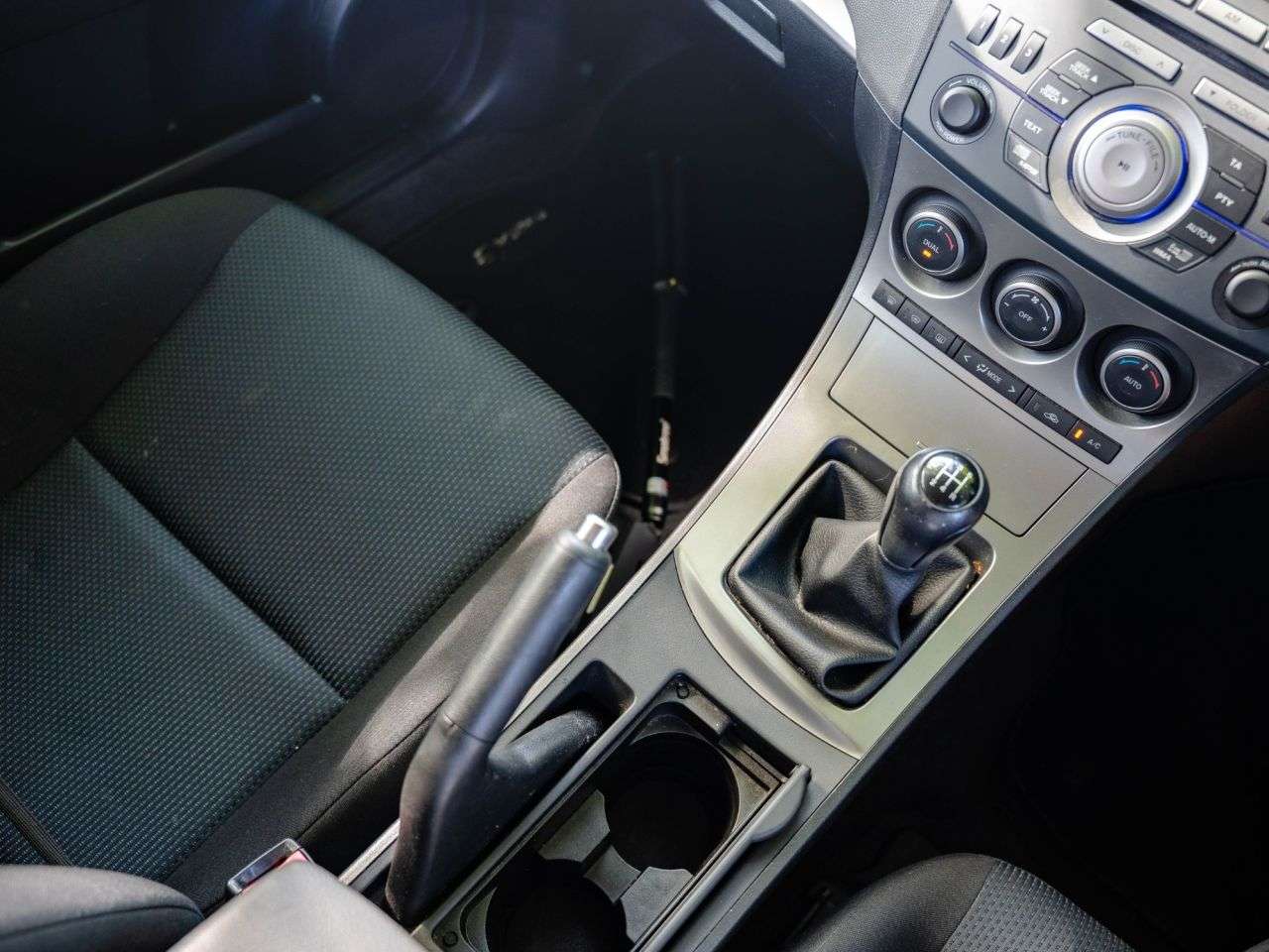2011 MAZDA MAZDA3 2011 MAZDA MAZDA3