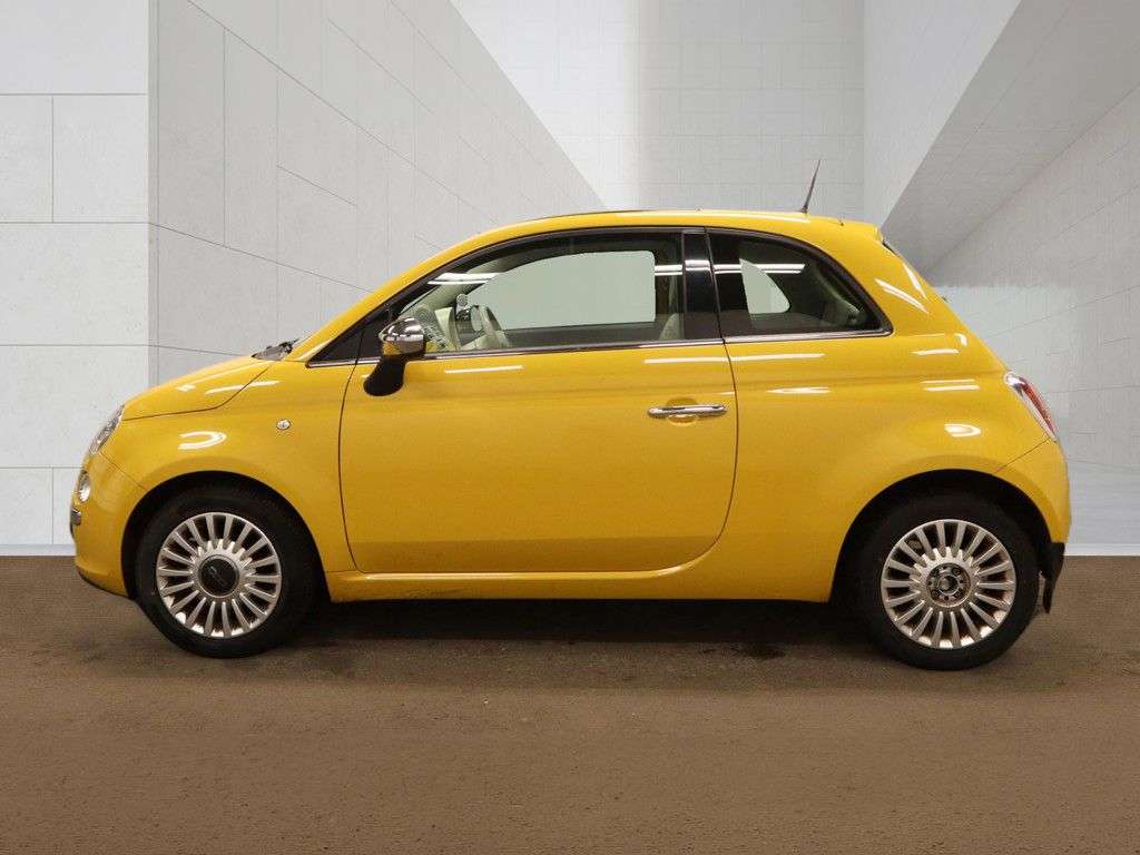 2013 FIAT 500 2013 FIAT 500