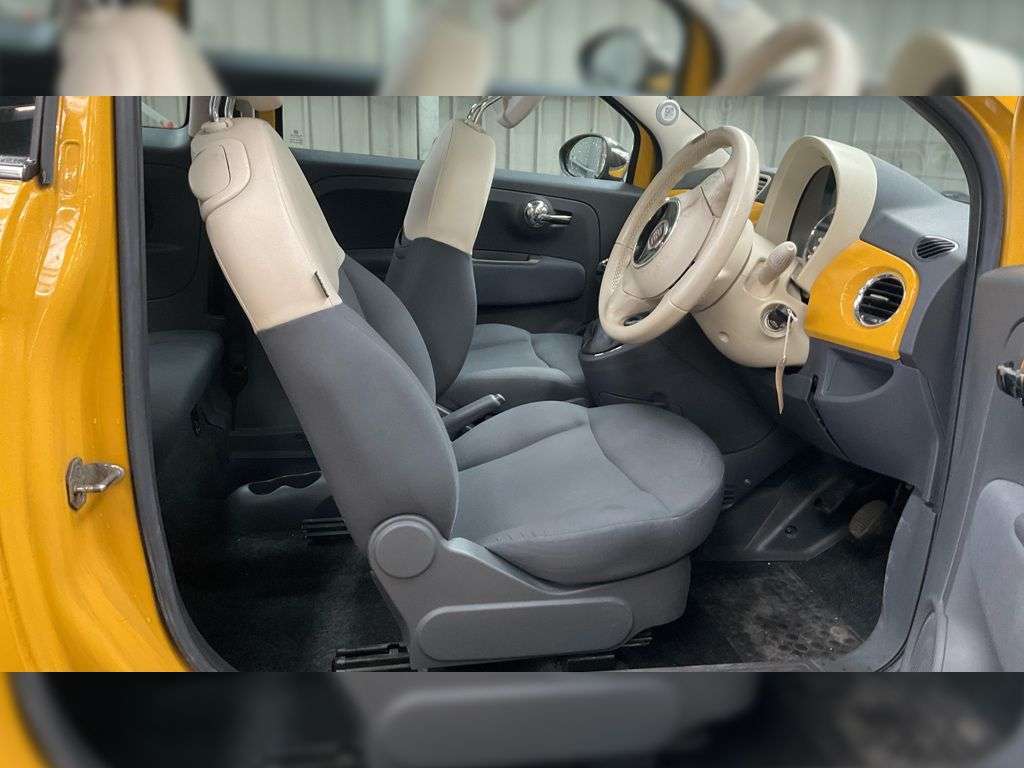 2013 FIAT 500 2013 FIAT 500