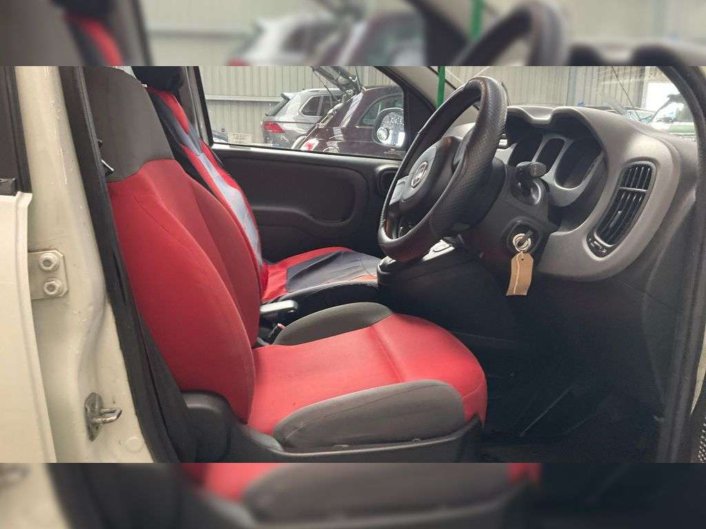 2013 FIAT PANDA 2013 FIAT PANDA