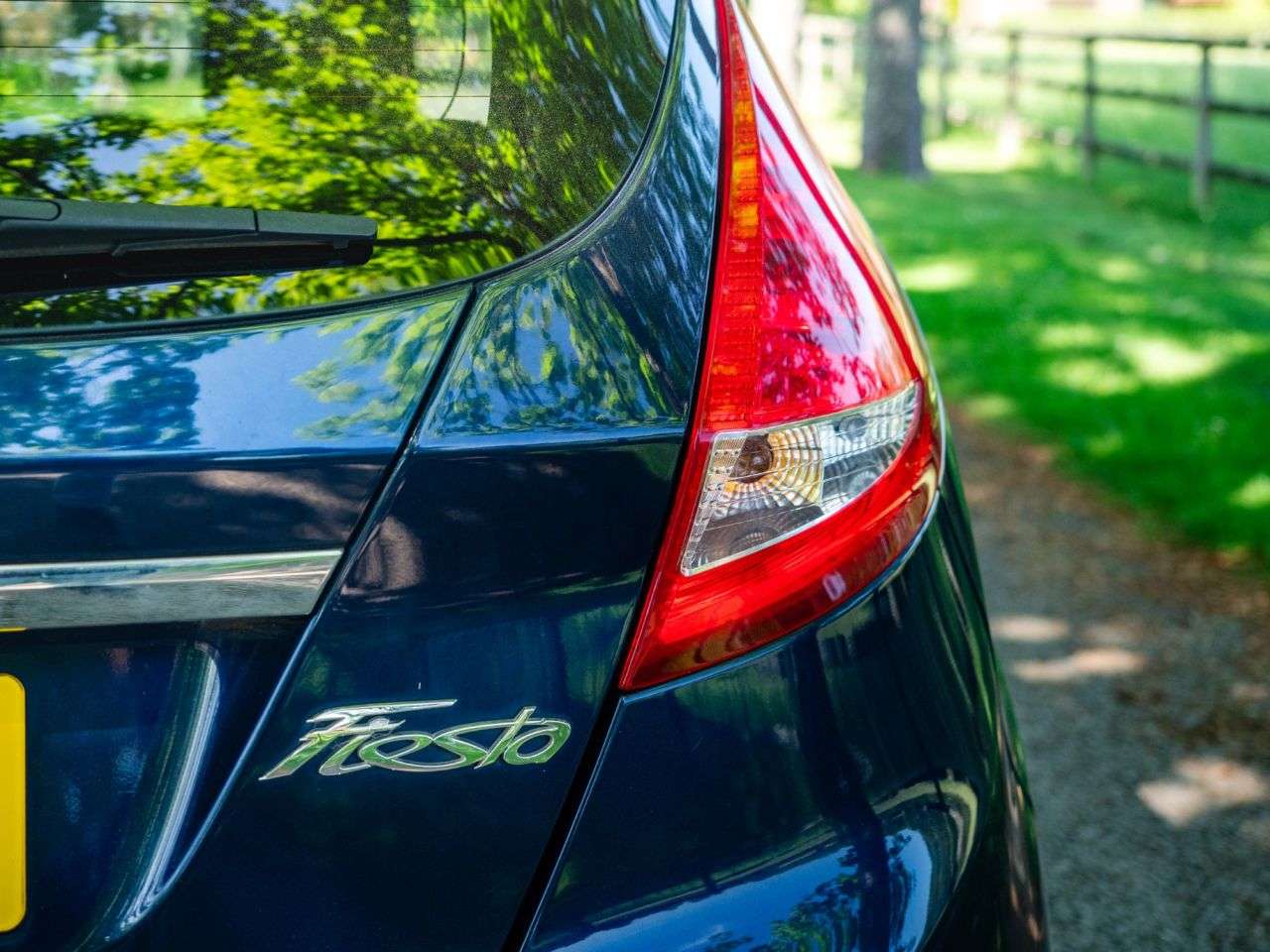 2011 FORD FIESTA 2011 FORD FIESTA