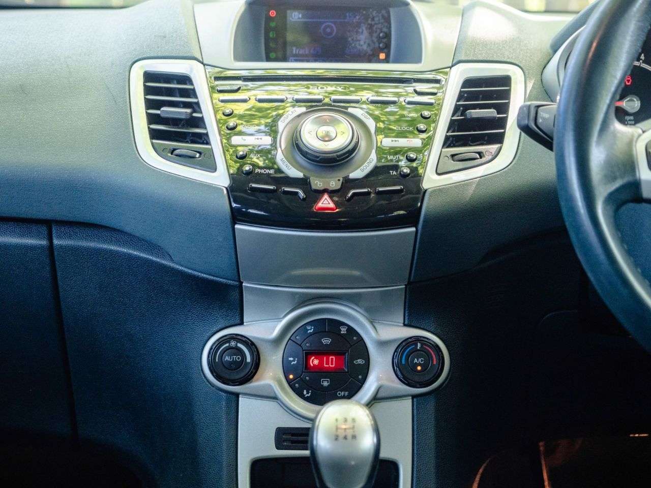 2011 FORD FIESTA 2011 FORD FIESTA