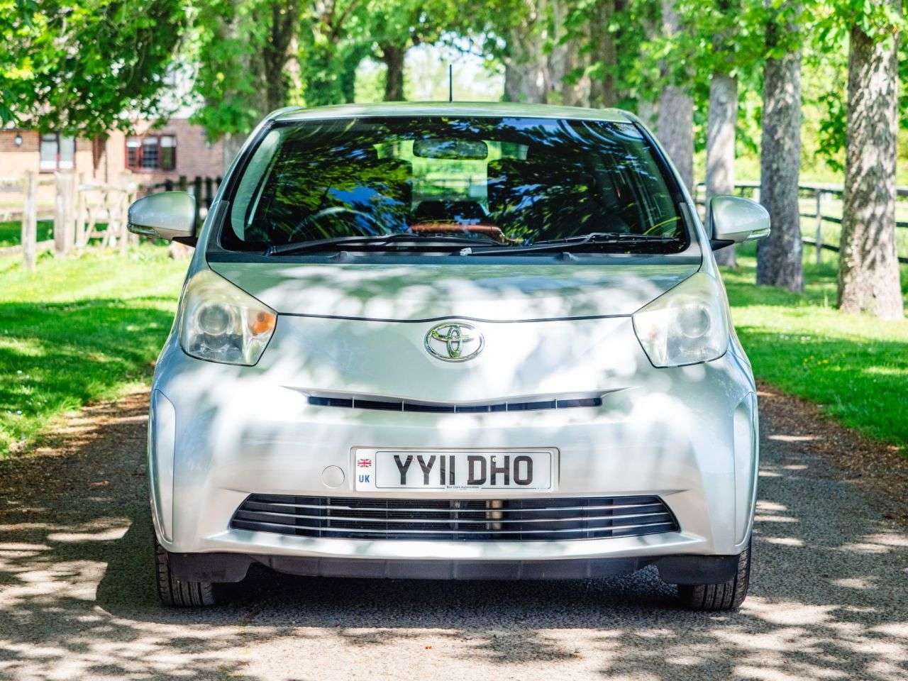 A 2011 TOYOTA IQ 1.0 VVT-i Hatchback 3dr Petrol Manual Euro 5 (68 ps) LOW MILES, ALLOYS, AIR A 2011 TOYOTA IQ 1.0 VVT-i Hatchback 3dr Petrol Manual Euro 5 (68 ps) LOW MILES, ALLOYS, AIR