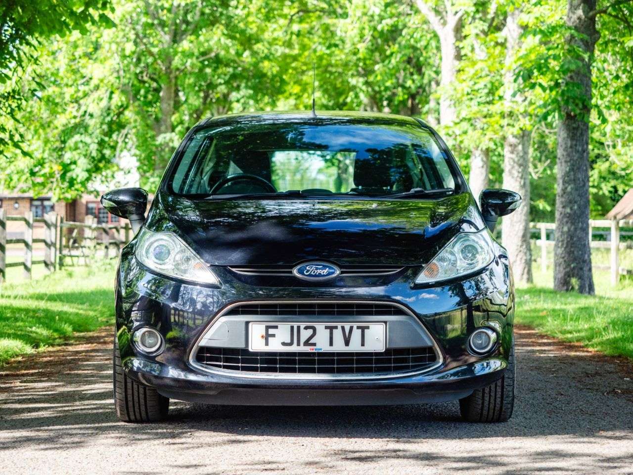 A 2012 FORD FIESTA 1.25 Zetec Hatchback 3dr Petrol Manual (129 g/km, 81 bhp) AIR CON, ALLOYS, A 2012 FORD FIESTA 1.25 Zetec Hatchback 3dr Petrol Manual (129 g/km, 81 bhp) AIR CON, ALLOYS,