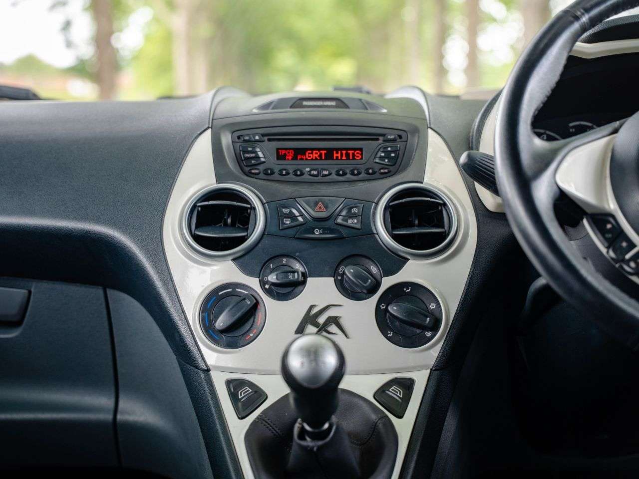 2015 FORD KA 2015 FORD KA