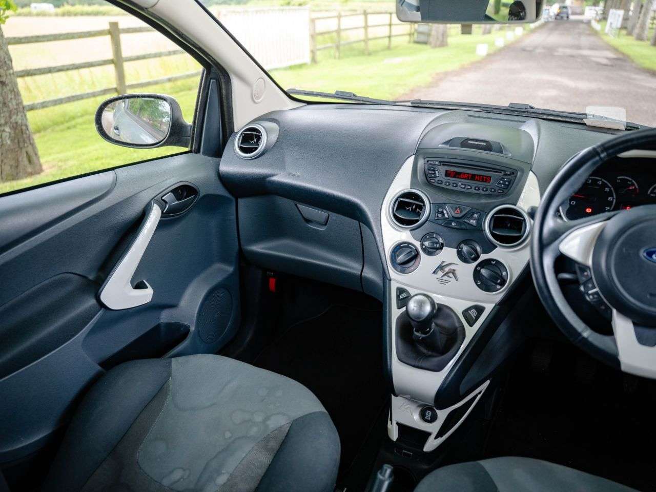 2015 FORD KA 2015 FORD KA