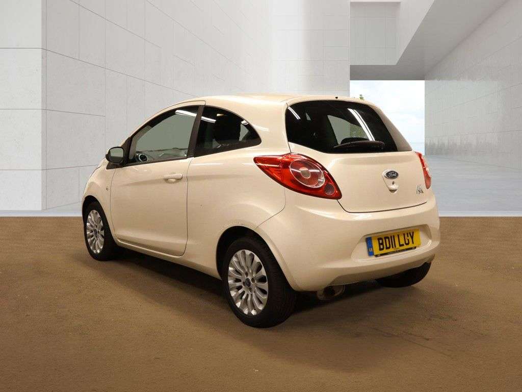 A 2011 FORD KA 1.2 Zetec Hatchback 3dr Petrol Manual Euro 5 (s/s) (69 ps) AIR CON, ALLOYS, A 2011 FORD KA 1.2 Zetec Hatchback 3dr Petrol Manual Euro 5 (s/s) (69 ps) AIR CON, ALLOYS,