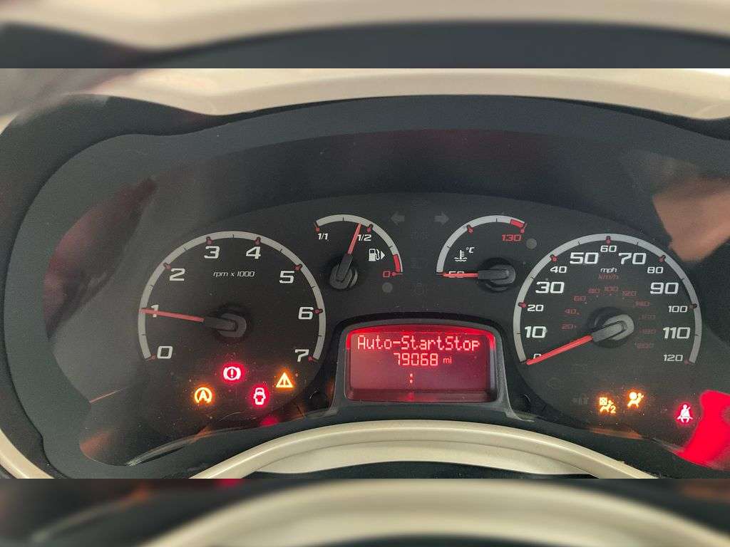 2011 FORD KA 2011 FORD KA