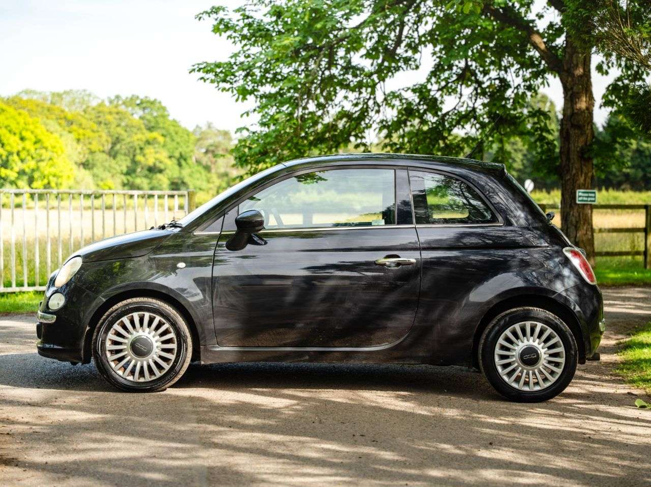 2011 FIAT 500 2011 FIAT 500