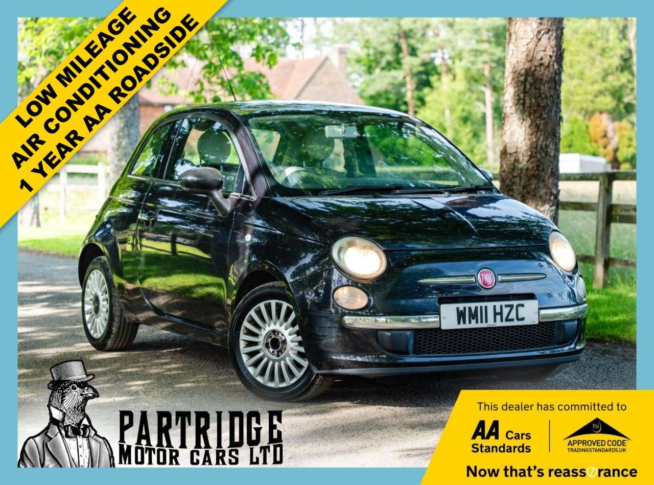 A 2011 FIAT 500 1.2 Lounge Hatchback 3dr Petrol Manual Euro 5 (s/s) (69 bhp) AIR CON, ALLOY A 2011 FIAT 500 1.2 Lounge Hatchback 3dr Petrol Manual Euro 5 (s/s) (69 bhp) AIR CON, ALLOY