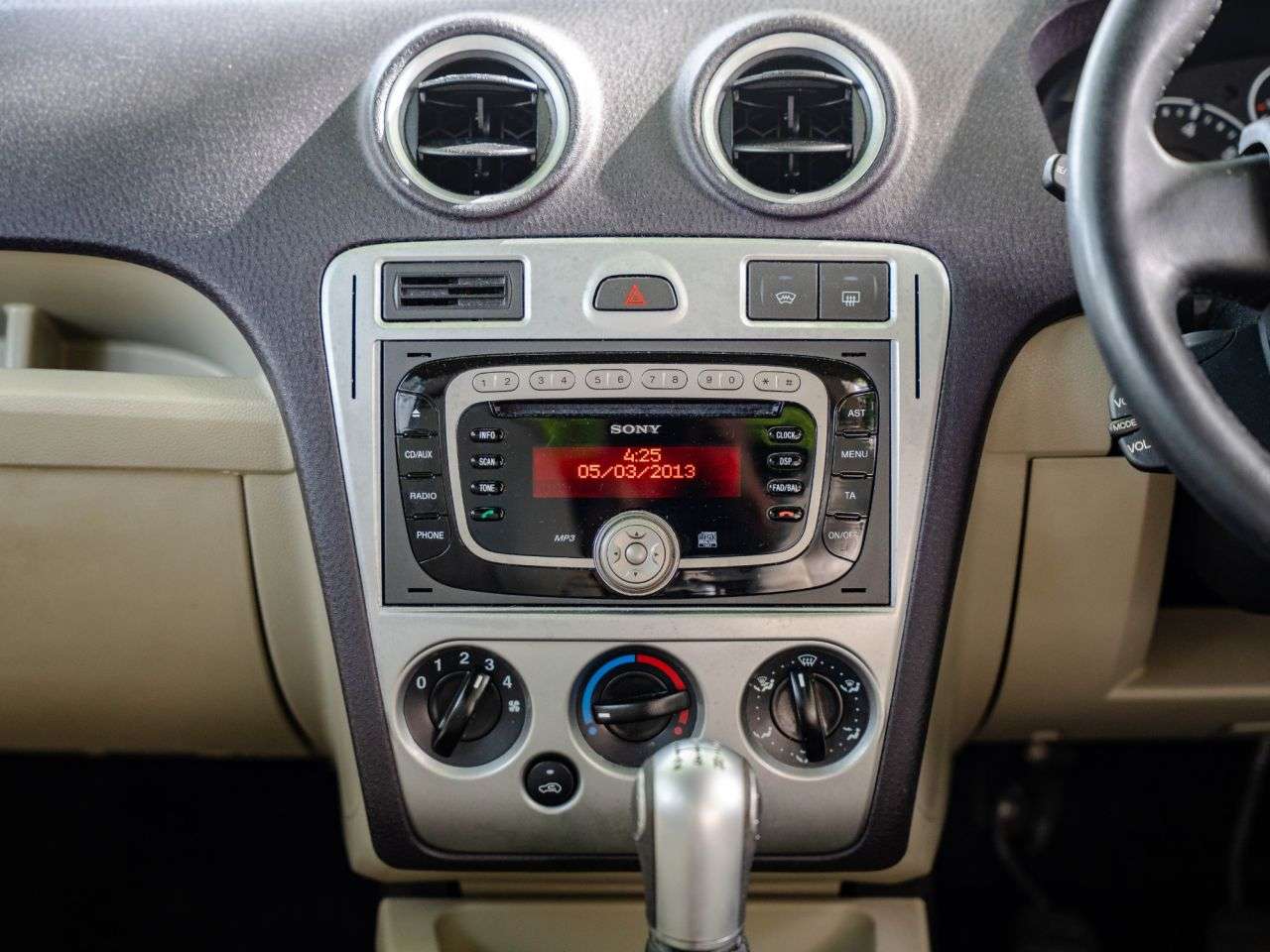 2011 FORD FUSION 2011 FORD FUSION