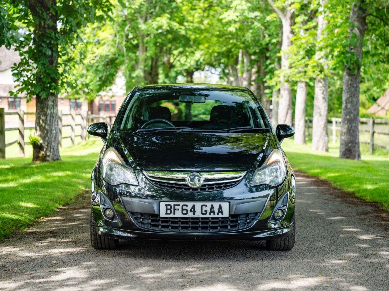 A 2014 VAUXHALL CORSA 1.2 16V Limited Edition Hatchback 3dr Petrol Manual Euro 5 (85 ps) LOW MILE A 2014 VAUXHALL CORSA 1.2 16V Limited Edition Hatchback 3dr Petrol Manual Euro 5 (85 ps) LOW MILE