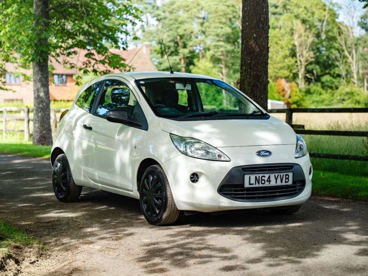 A 2014 FORD KA 1.2 Studio Hatchback 3dr Petrol Manual Euro 5 (69 ps) LOW MILES, AIR CON, E A 2014 FORD KA 1.2 Studio Hatchback 3dr Petrol Manual Euro 5 (69 ps) LOW MILES, AIR CON, E