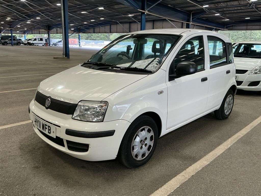 A 2011 FIAT PANDA 1.2 Active Hatchback 5dr Petrol Manual (113 g/km, 60 bhp) A 2011 FIAT PANDA 1.2 Active Hatchback 5dr Petrol Manual (113 g/km, 60 bhp)