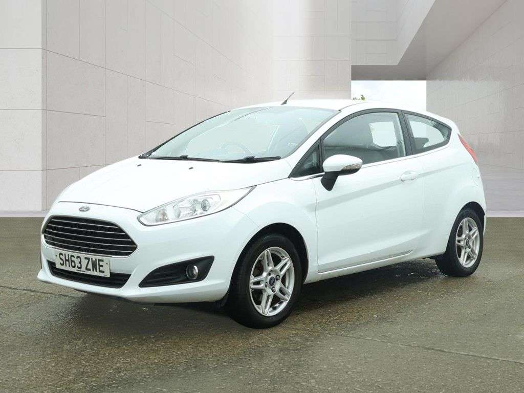 A 2014 FORD FIESTA 1.25 Zetec Hatchback 3dr Petrol Manual Euro 5 (82 ps) LOW MILES, AIR CON, A A 2014 FORD FIESTA 1.25 Zetec Hatchback 3dr Petrol Manual Euro 5 (82 ps) LOW MILES, AIR CON, A