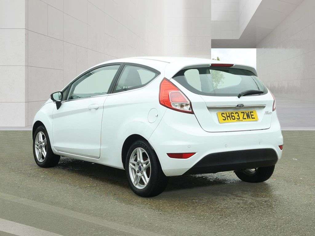 A 2014 FORD FIESTA 1.25 Zetec Hatchback 3dr Petrol Manual Euro 5 (82 ps) LOW MILES, AIR CON, A A 2014 FORD FIESTA 1.25 Zetec Hatchback 3dr Petrol Manual Euro 5 (82 ps) LOW MILES, AIR CON, A