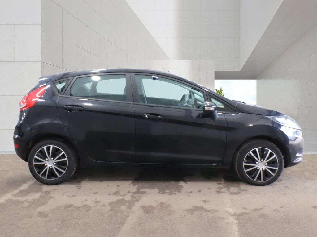 2010 FORD FIESTA 2010 FORD FIESTA