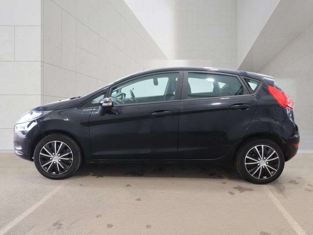 2010 FORD FIESTA 2010 FORD FIESTA