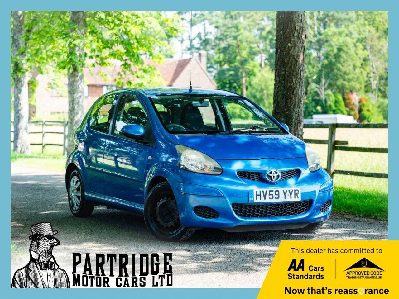 A 2009 TOYOTA AYGO 1.0 VVT-i Blue Hatchback 5dr Petrol Manual Euro 4 (67 bhp) LOW MILES, AIR C A 2009 TOYOTA AYGO 1.0 VVT-i Blue Hatchback 5dr Petrol Manual Euro 4 (67 bhp) LOW MILES, AIR C