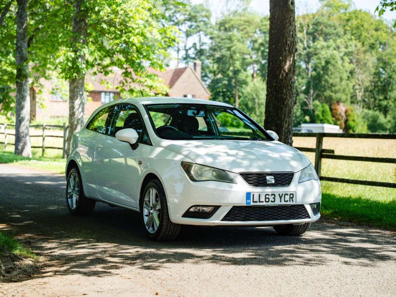 A 2014 SEAT IBIZA 1.4 Toca Sport Coupe 3dr Petrol Manual Euro 5 (85 ps) AIR CON, LOW MILES, A A 2014 SEAT IBIZA 1.4 Toca Sport Coupe 3dr Petrol Manual Euro 5 (85 ps) AIR CON, LOW MILES, A