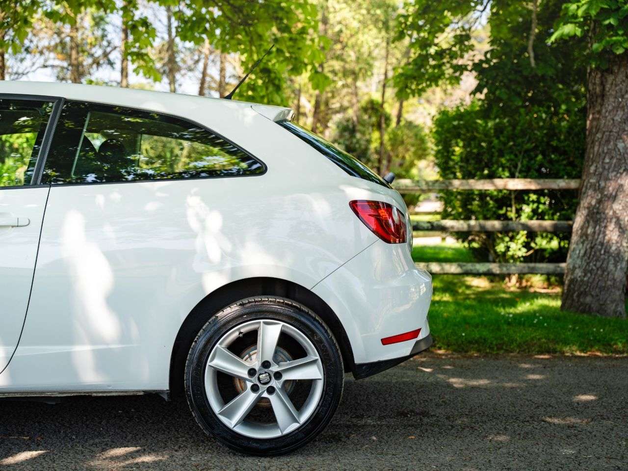 2014 SEAT IBIZA 2014 SEAT IBIZA
