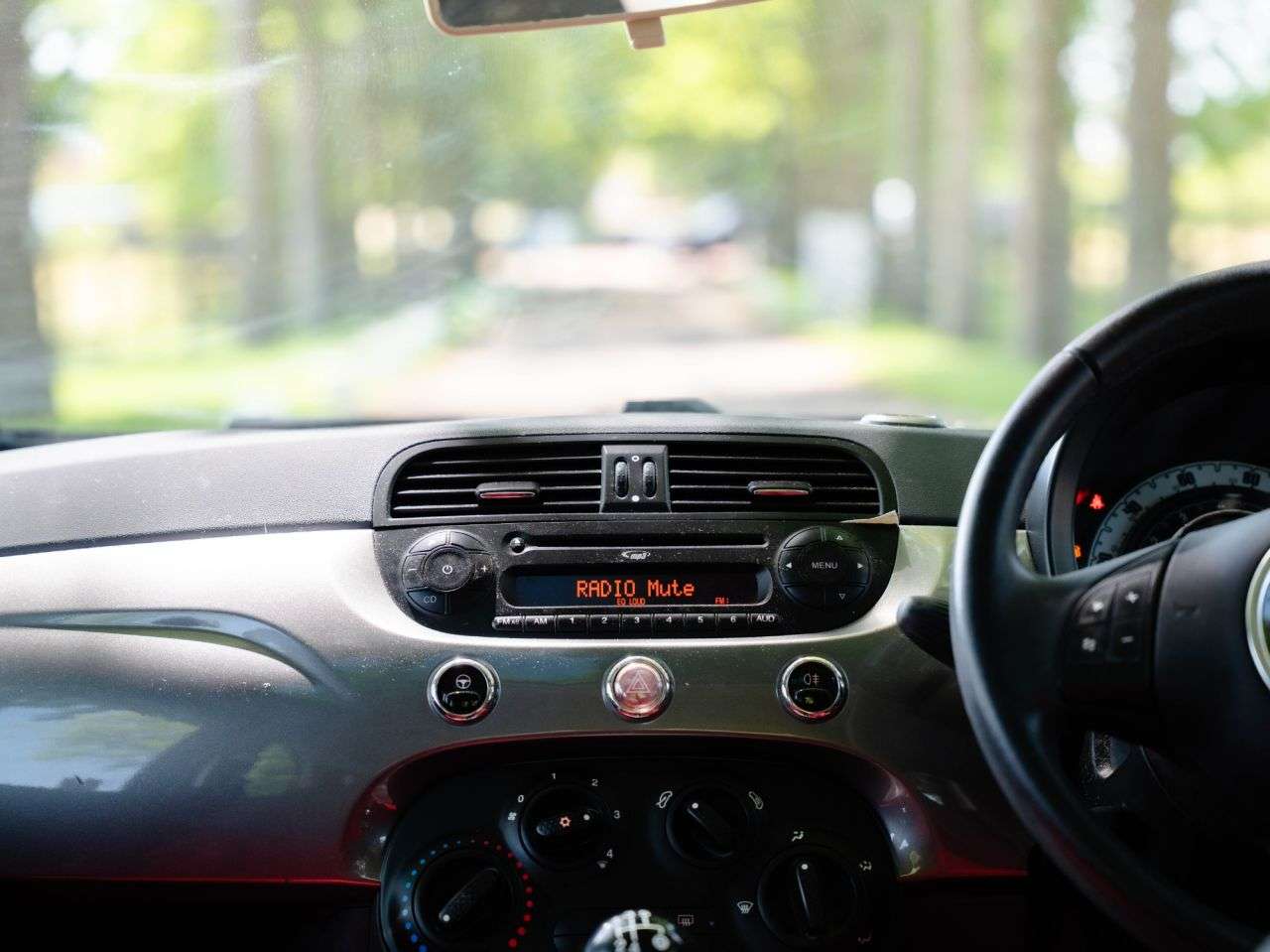 2011 FIAT 500 2011 FIAT 500