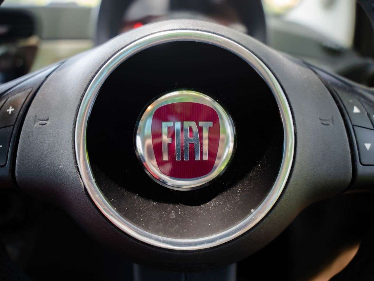 2011 FIAT 500 2011 FIAT 500