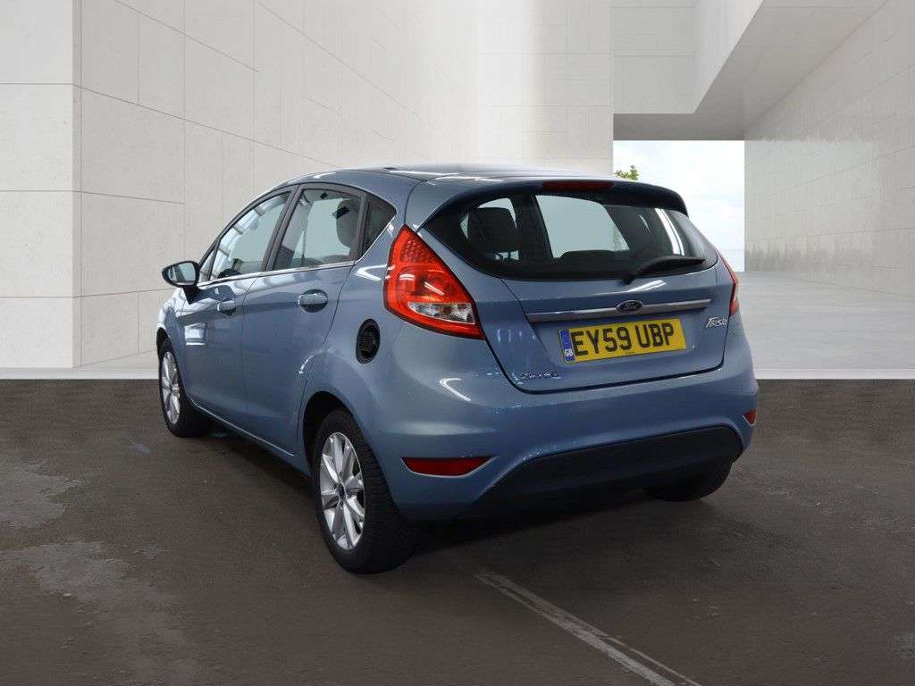 A 2009 FORD FIESTA 1.25 Zetec Hatchback 5dr Petrol Manual (133 g/km, 81 bhp) LOW MILES, AIR CO A 2009 FORD FIESTA 1.25 Zetec Hatchback 5dr Petrol Manual (133 g/km, 81 bhp) LOW MILES, AIR CO