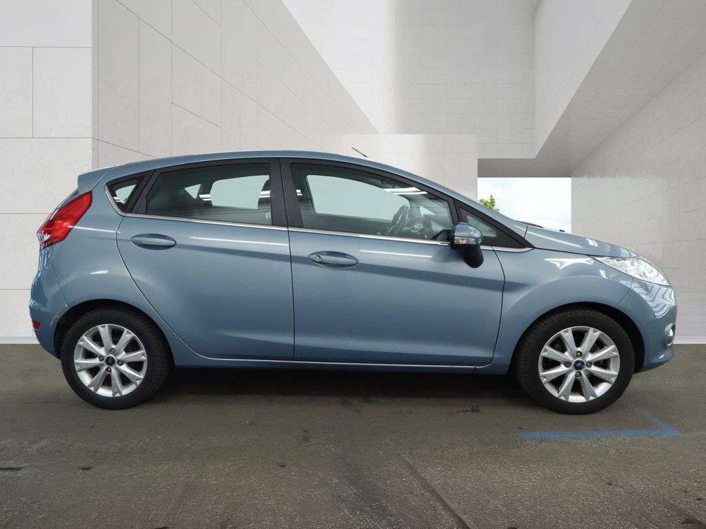 2009 FORD FIESTA 2009 FORD FIESTA