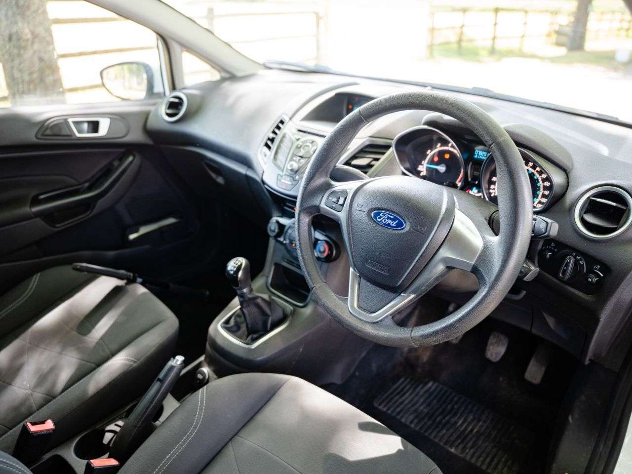2015 FORD FIESTA 2015 FORD FIESTA