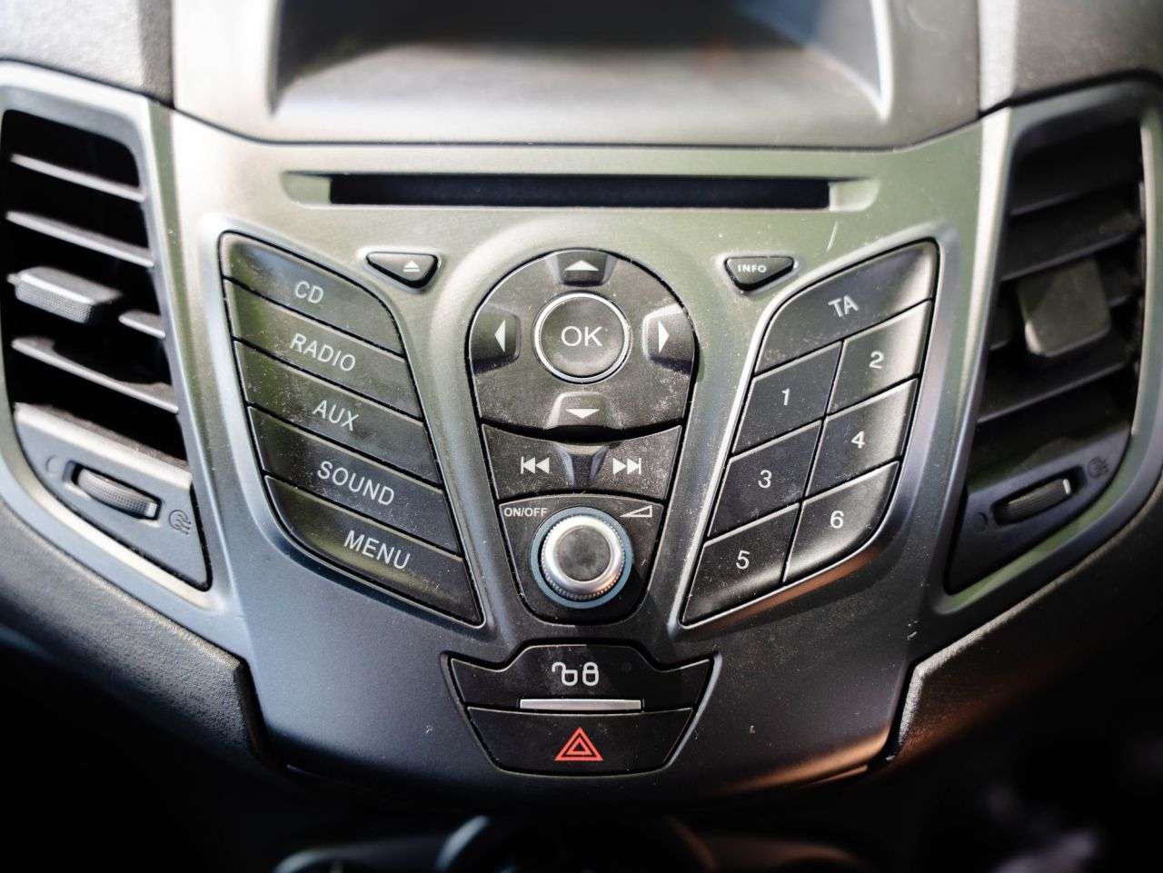 2015 FORD FIESTA 2015 FORD FIESTA
