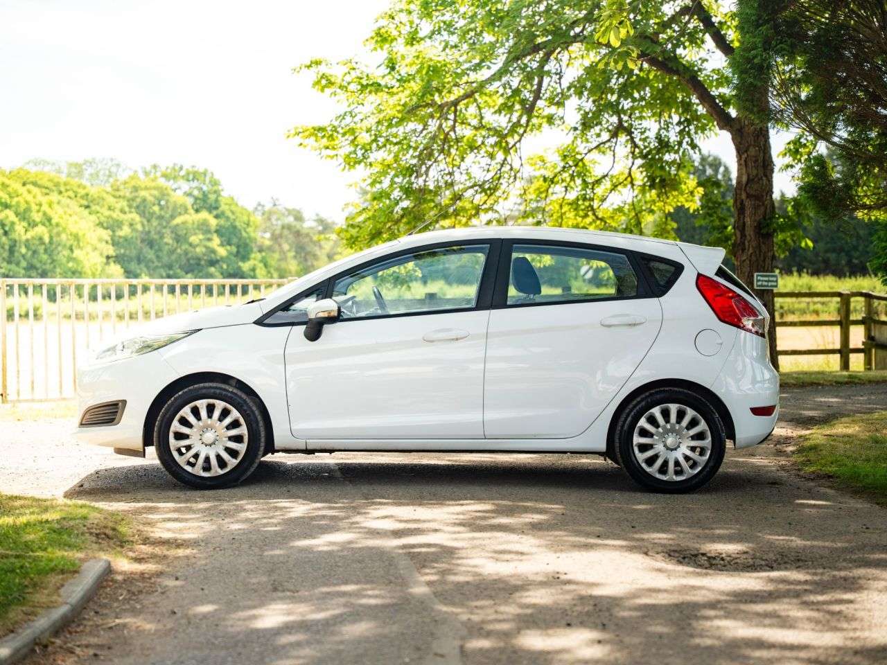 2015 FORD FIESTA 2015 FORD FIESTA