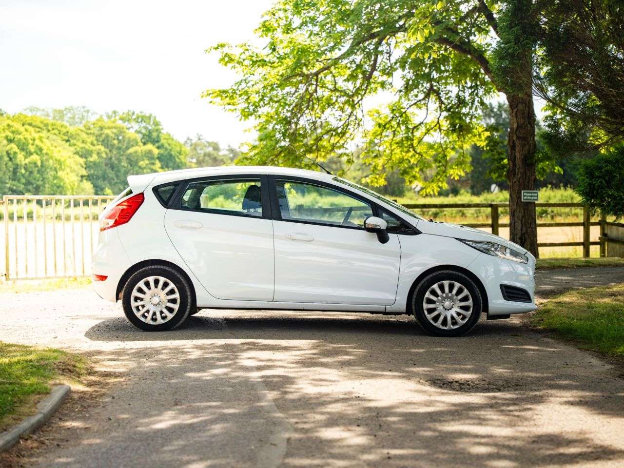 2015 FORD FIESTA 2015 FORD FIESTA