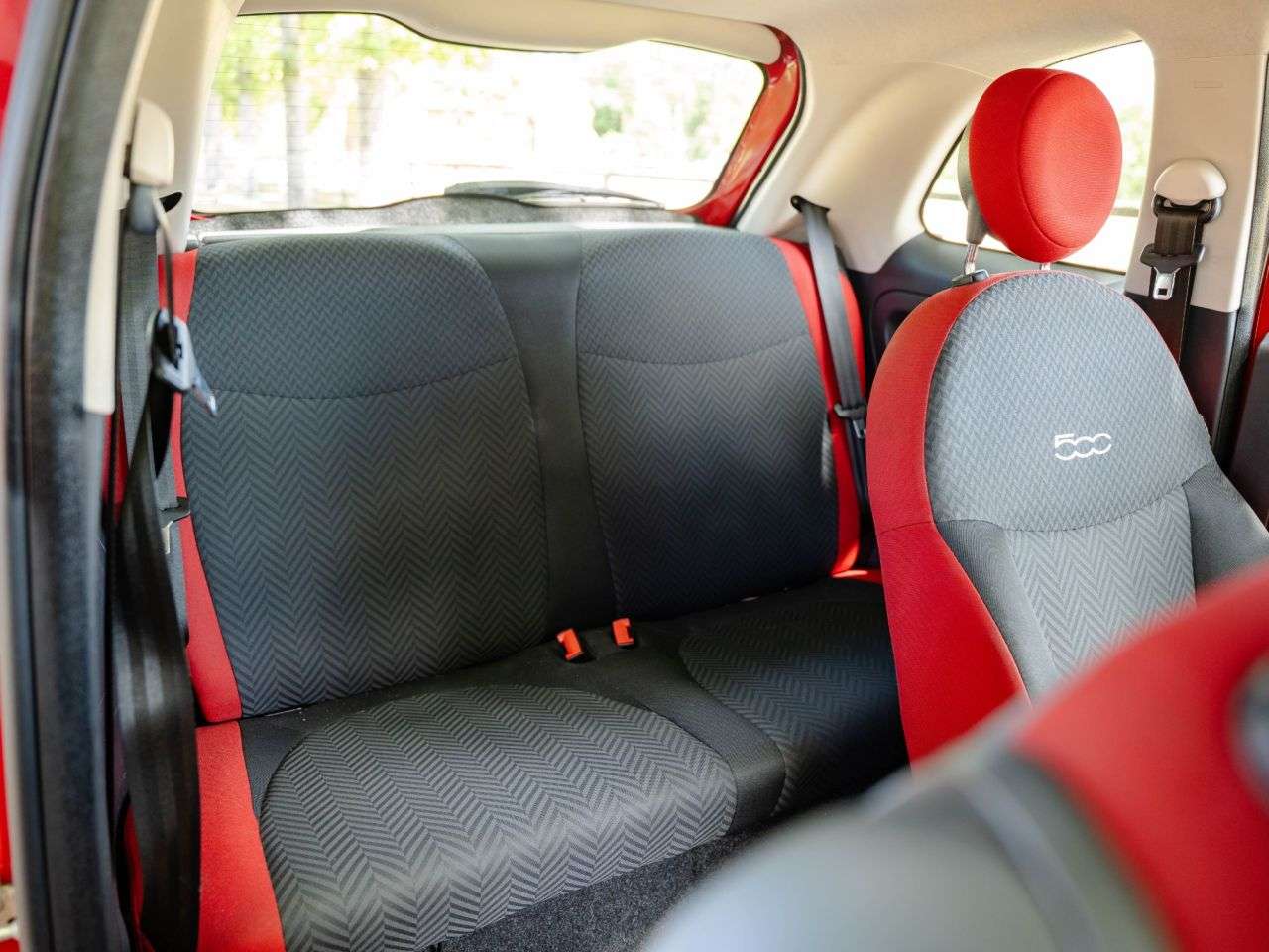 2016 FIAT 500 2016 FIAT 500