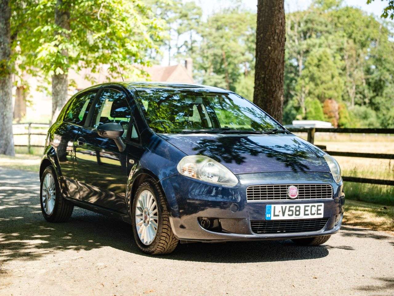 A 2008 FIAT GRANDE PUNTO 1.4 GP Hatchback 3dr Petrol Manual Euro 4 (77 bhp) LOW MILES, SUN ROOF, ALL A 2008 FIAT GRANDE PUNTO 1.4 GP Hatchback 3dr Petrol Manual Euro 4 (77 bhp) LOW MILES, SUN ROOF, ALL