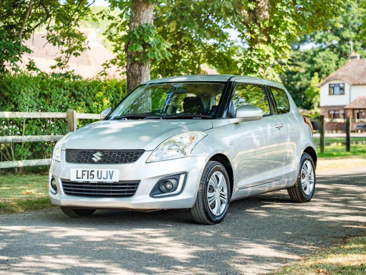 2015 SUZUKI SWIFT 2015 SUZUKI SWIFT