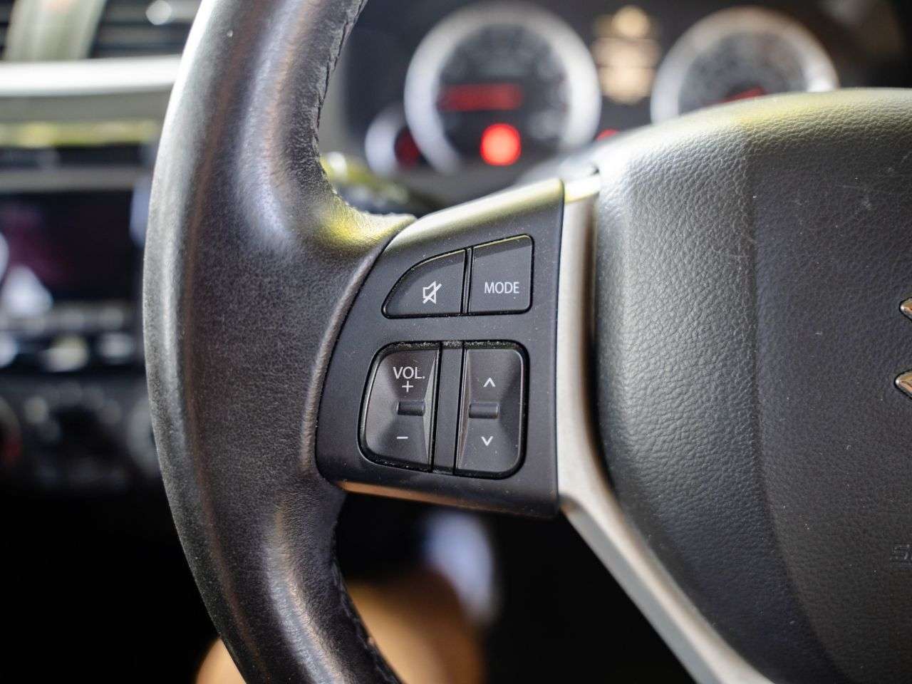2015 SUZUKI SWIFT 2015 SUZUKI SWIFT