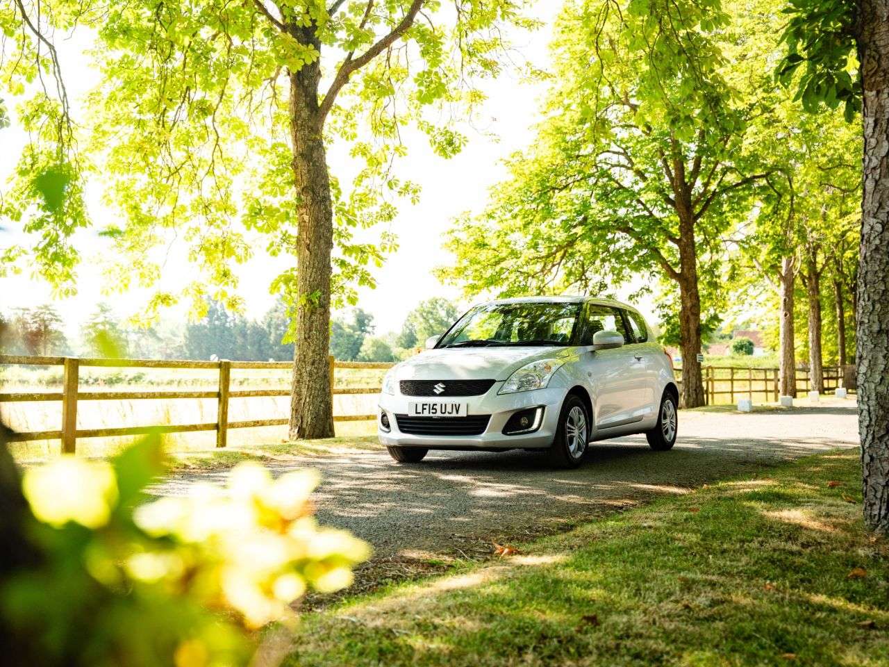 2015 SUZUKI SWIFT 2015 SUZUKI SWIFT