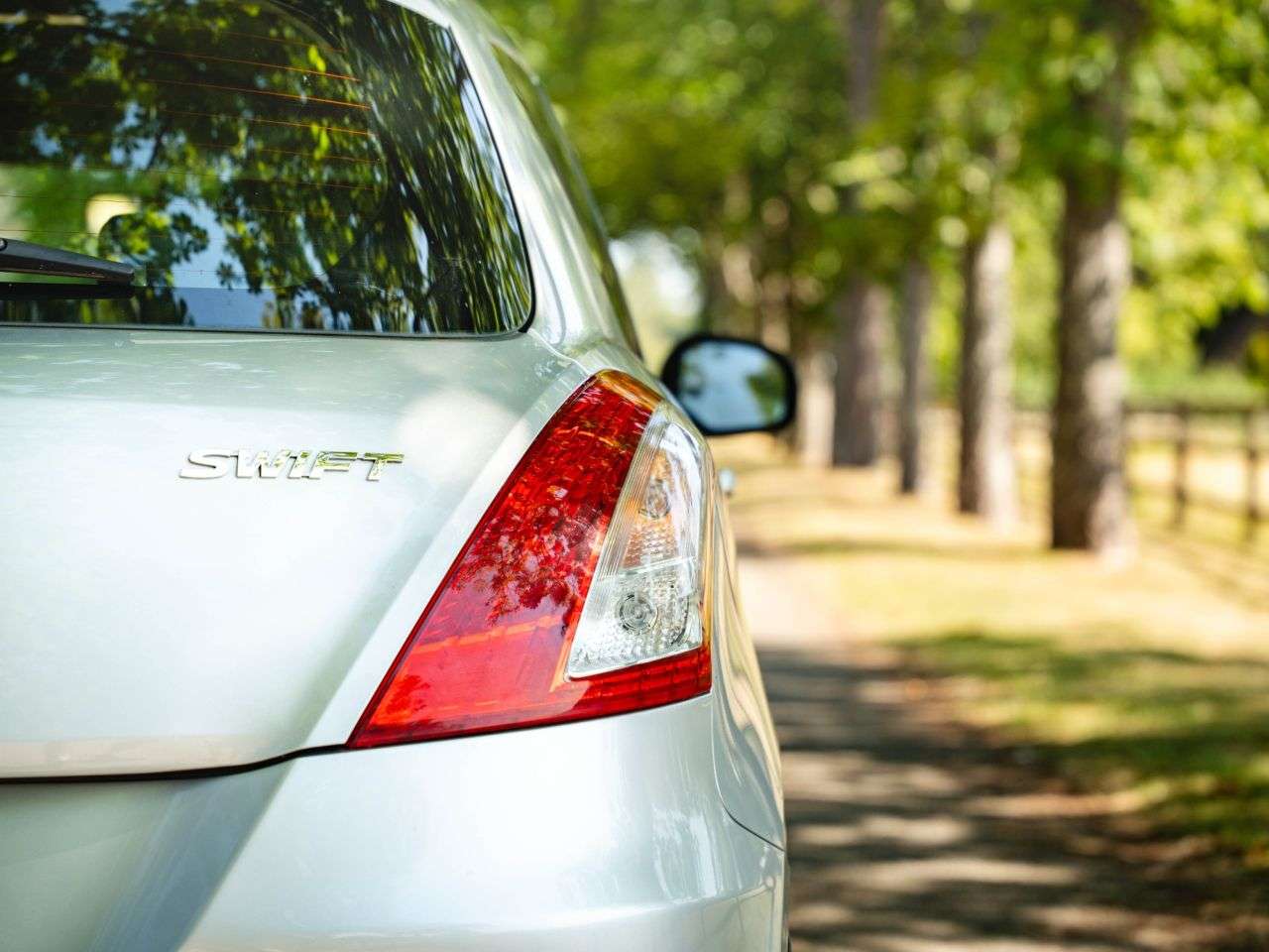 2015 SUZUKI SWIFT 2015 SUZUKI SWIFT