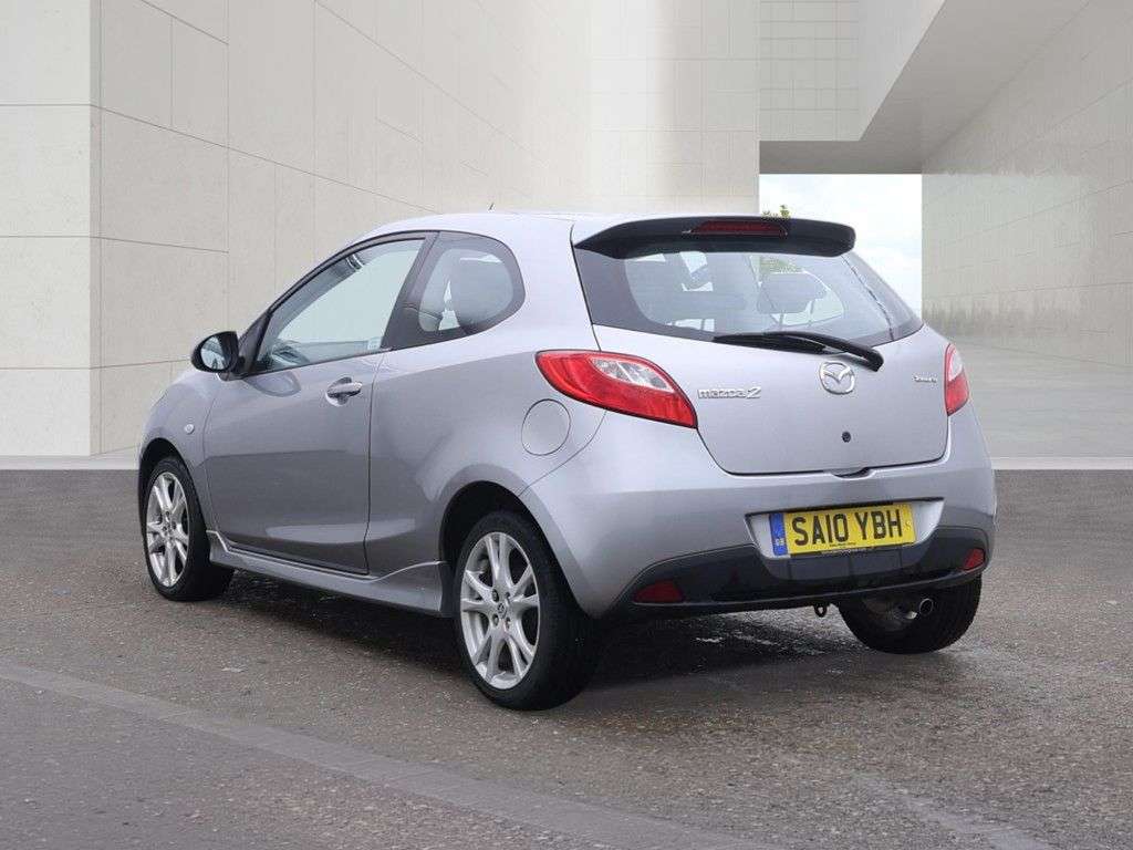 A 2010 MAZDA MAZDA2 1.3 Tamura Hatchback 3dr Petrol Manual Euro 4 (86 ps) AIR CON, ALLOY WHEELS A 2010 MAZDA MAZDA2 1.3 Tamura Hatchback 3dr Petrol Manual Euro 4 (86 ps) AIR CON, ALLOY WHEELS