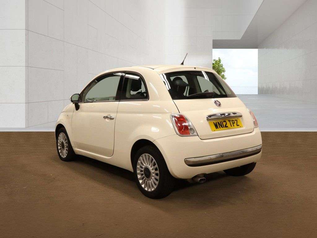 A 2012 FIAT 500 1.2 Lounge Hatchback 3dr Petrol Manual Euro 5 (s/s) (69 bhp) LOW MILES, AIR A 2012 FIAT 500 1.2 Lounge Hatchback 3dr Petrol Manual Euro 5 (s/s) (69 bhp) LOW MILES, AIR