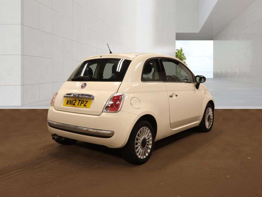 2012 FIAT 500 2012 FIAT 500