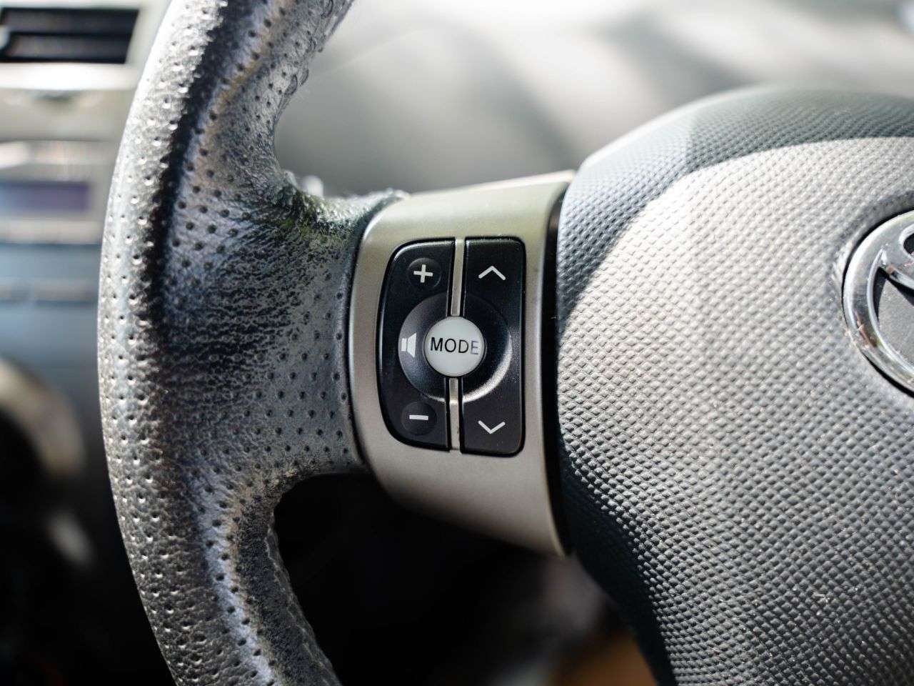 2010 TOYOTA YARIS 2010 TOYOTA YARIS