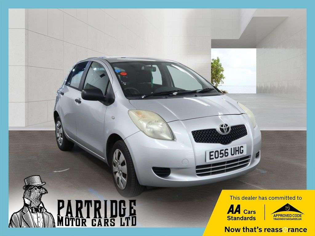 A 2006 TOYOTA YARIS 1.0 VVT-i Ion Hatchback 5dr Petrol Manual (127 g/km, 67 bhp) LOW MILEAGE, G A 2006 TOYOTA YARIS 1.0 VVT-i Ion Hatchback 5dr Petrol Manual (127 g/km, 67 bhp) LOW MILEAGE, G