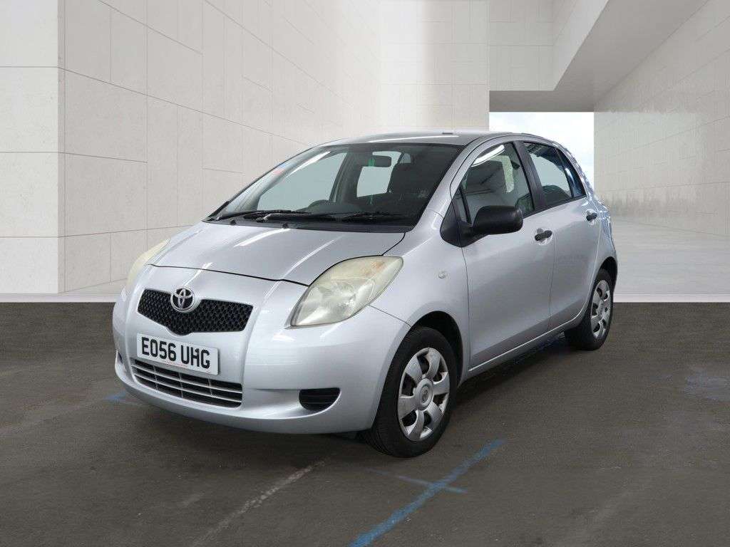 A 2006 TOYOTA YARIS 1.0 VVT-i Ion Hatchback 5dr Petrol Manual (127 g/km, 67 bhp) LOW MILEAGE, G A 2006 TOYOTA YARIS 1.0 VVT-i Ion Hatchback 5dr Petrol Manual (127 g/km, 67 bhp) LOW MILEAGE, G