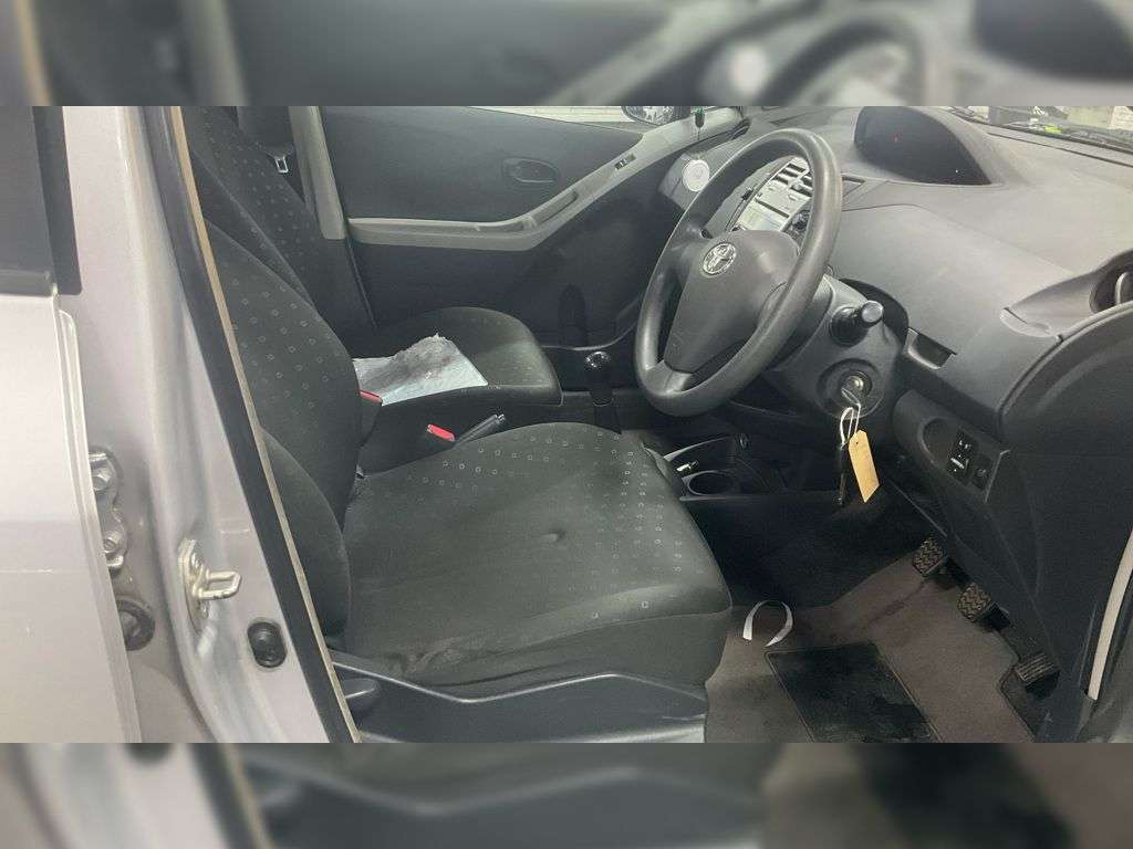 2006 TOYOTA YARIS 2006 TOYOTA YARIS