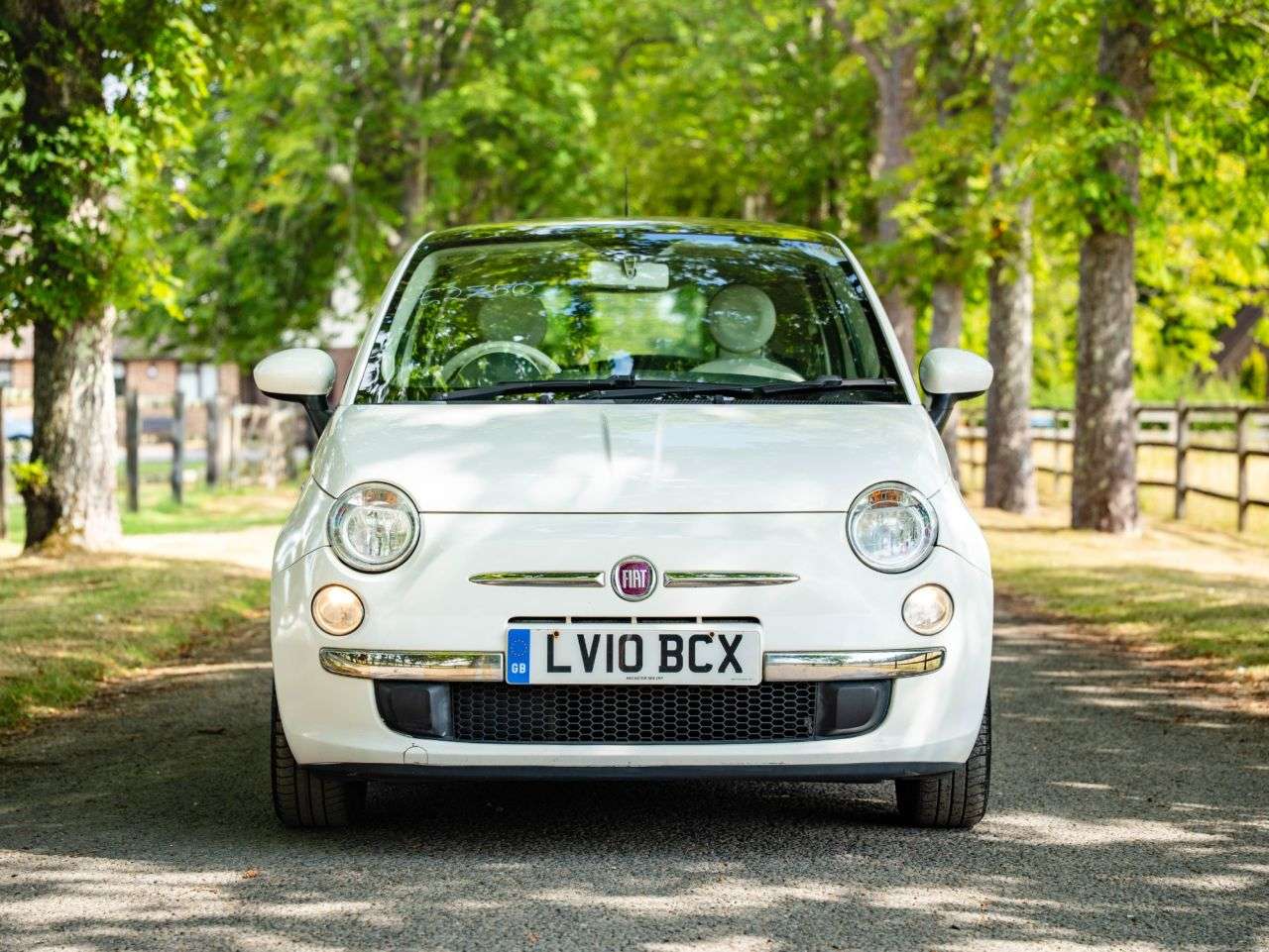 A 2010 FIAT 500 1.2 Pop Hatchback 3dr Petrol Manual Euro 5 (s/s) (69 bhp) PAN ROOF, GREAT S A 2010 FIAT 500 1.2 Pop Hatchback 3dr Petrol Manual Euro 5 (s/s) (69 bhp) PAN ROOF, GREAT S