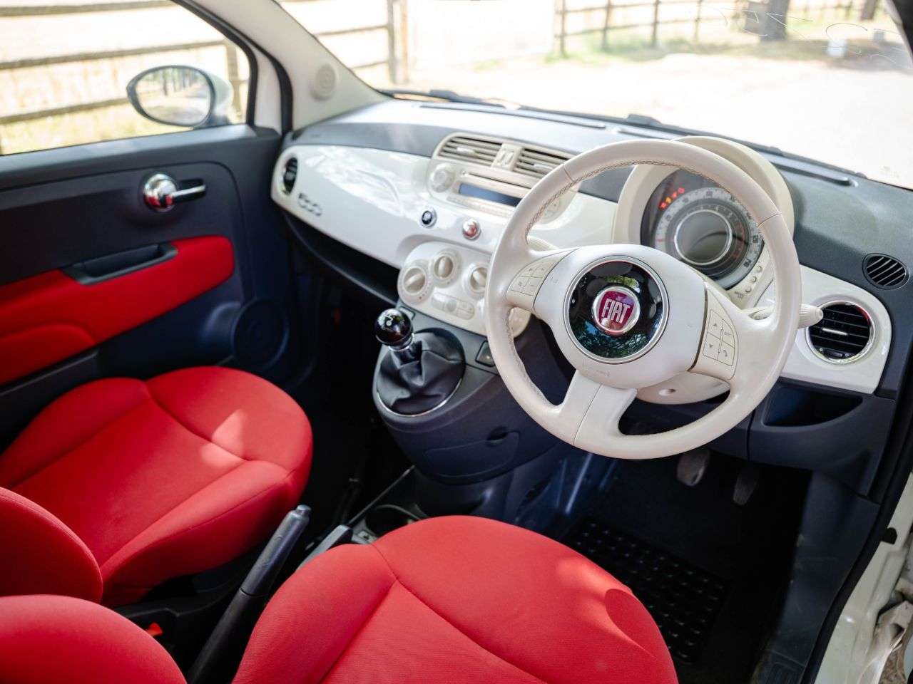 2010 FIAT 500 2010 FIAT 500