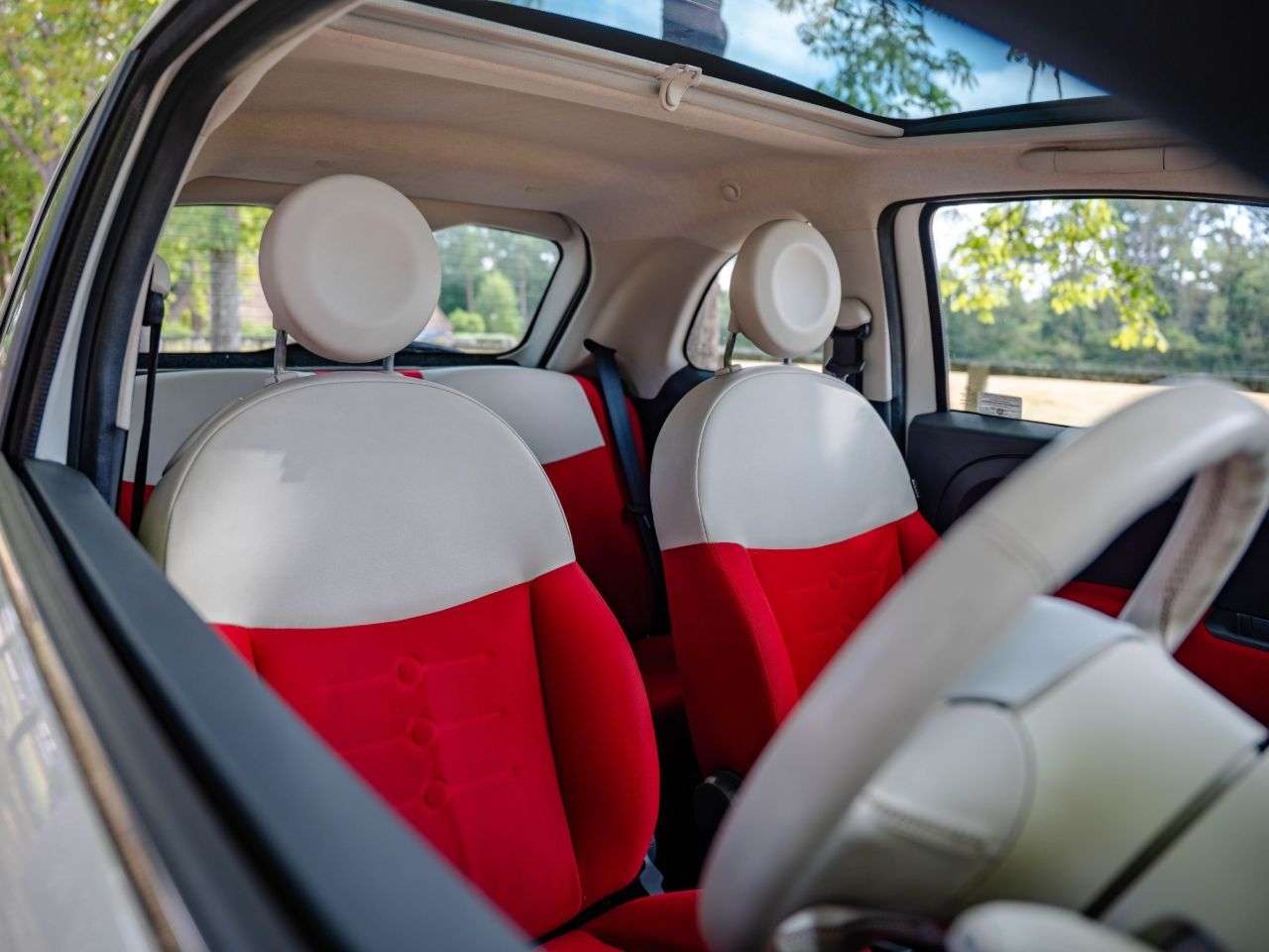 2010 FIAT 500 2010 FIAT 500