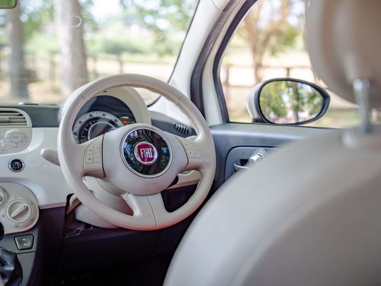 2010 FIAT 500 2010 FIAT 500
